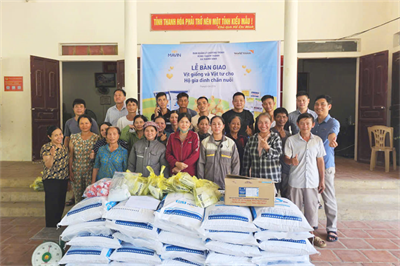 Mavin trao tặng 62,8 tấn thức ăn chăn nuôi vịt cùng thuốc thú y cho hộ nghèo tỉnh Thanh Hóa