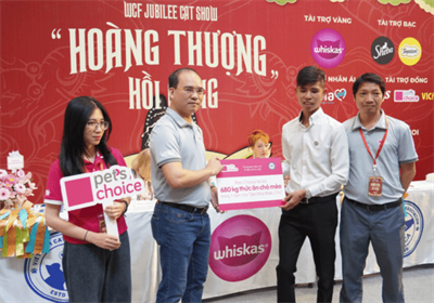 Pets Choice Tài Trợ 680kg Thức Ăn Thú Cưng Cho Sân Nhà Nhiều Chó